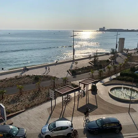 Davy Et Yo - Vue Appartement *